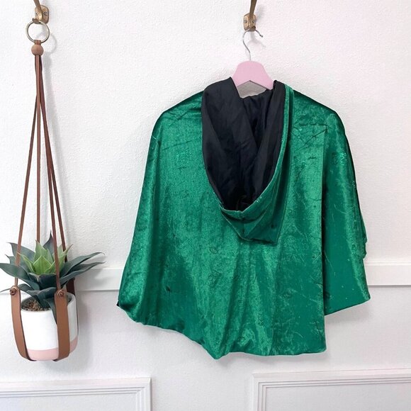 Disney Hocus Pocus Winifred Sanderson Costume Cape Only One Size - Picture 5 of 5